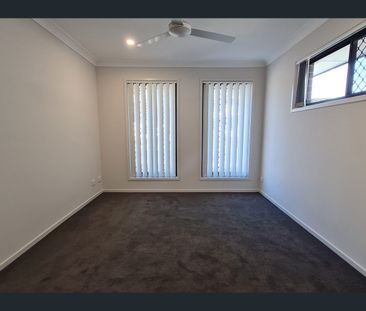 34 Birchwood Street, Park Ridge, Qld 4125 - Photo 3