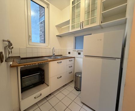 Location Appartement 3 pièces 54m² LILLE 59000 - Photo 4