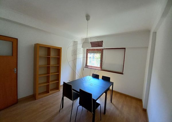 Apartamento T3 em Coimbra