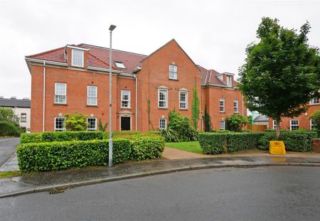 2G The Demesne, Carryduff, - Photo 3