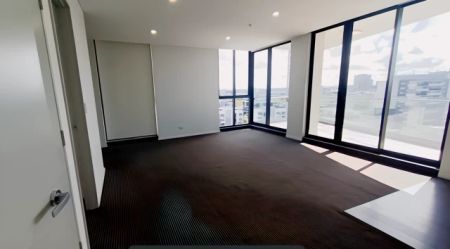 3 Naulty Place, Sydney - Photo 2