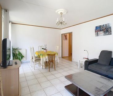 Apartment - Photo 3