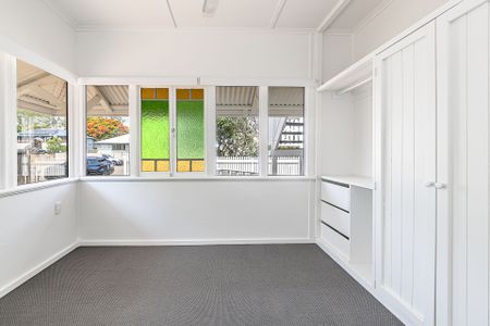 1 & 2/5 Eighth Avenue, South Townsville - Photo 4