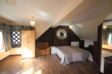 Studio flat to rent in Whitchurch Lane, Edgware, HA8 - Photo 3
