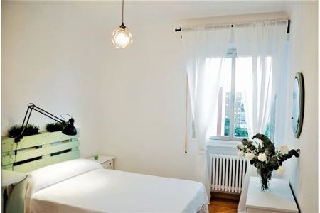 Calle del Pez Volador, Madrid, Community of Madrid 28007 - Photo 2