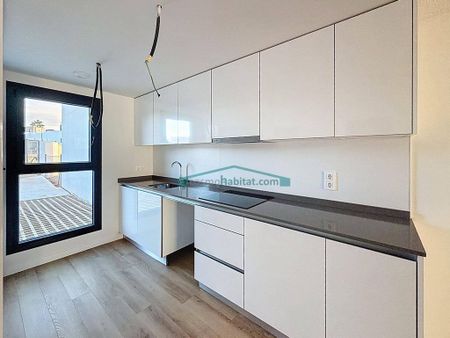 4 room luxury House for rent in San Antonio de Benagéber, Valencia - Photo 2