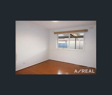 Home Sweet Home - Photo 2