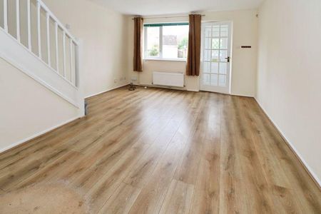 2 bedroom terraced house to rent - Photo 2