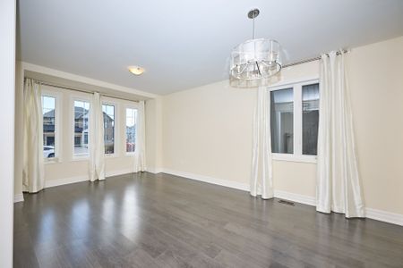 For Lease - 9367 Emerald Avenue, Niagara Falls, Ontario - Photo 3