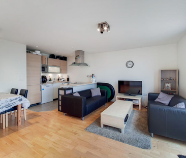 Warton Road, London, E15 - Photo 2