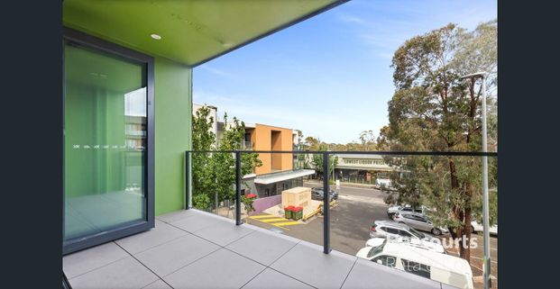 Stunning Apartment In Ideal Location! - Photo 1