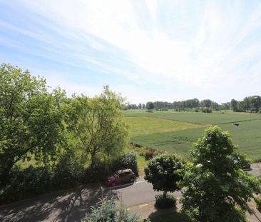 Ruim 3 slaapkamer appartement met fantastisch uitzicht op rustige l... - Photo 3