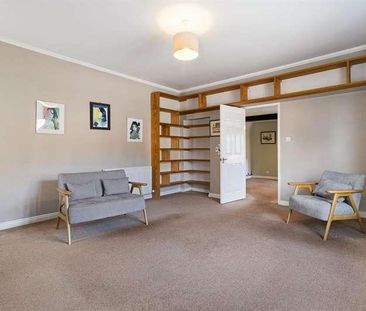 Crown Close, Dymock, Gloucestershire, GL18 - Photo 2