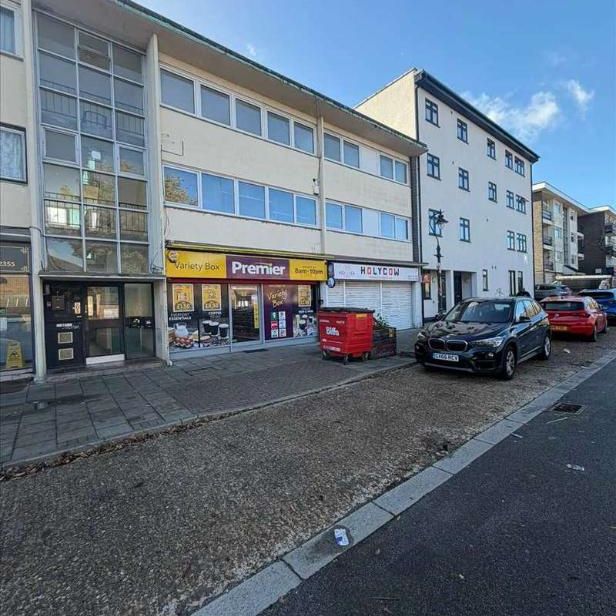 John Street, Rochester, ME1 - Photo 1