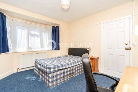 4 bedroom terraced house to rent - Photo 4
