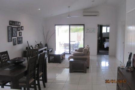 Comfortable Living in a Prime Location - Photo 2