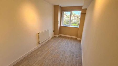 Stonegrove, Edgware, HA8 - Photo 4