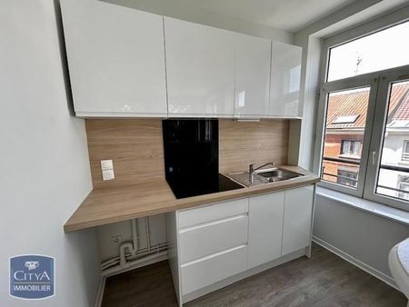 Location Appartement 3 pièces 44m² LILLE 59000 - Photo 2