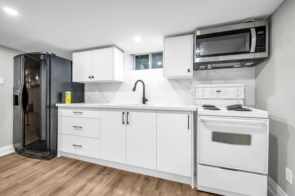 For Lease - 48 Billingsgate Crescent Unit# Bsmt, Ajax, Ontario - Photo 1