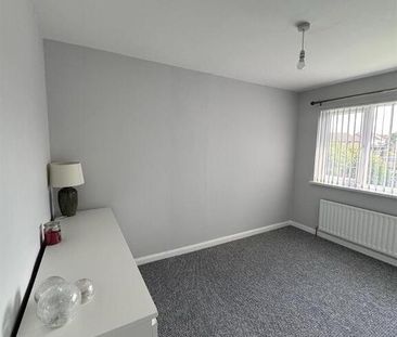 14 Grange Valley Green, Ballyclare, BT39 9HD - Photo 3