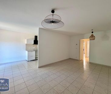 Location Appartement 3 pièces 67m² VENELLES 13770 - Photo 2