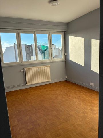 Location Appartement 3 pièces 60m² VICHY 03200 - Photo 2