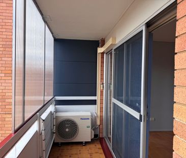 1 Bedroom UNIT full Renovation - Photo 3