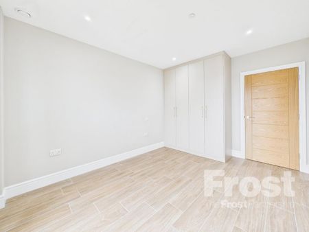 2 bedroom apartment to rent - Photo 2