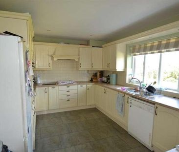 Toms Cottage,pyle Road, Nottage, Porthcawl, CF36 - Photo 3