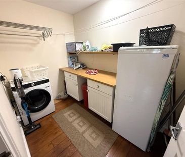 3 bedroom maisonette to rent - Photo 3