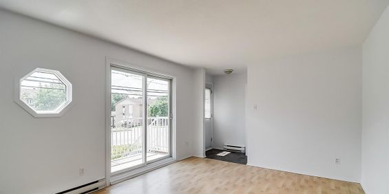 1075 Boulevard Maloney Est (Gatineau) Super Appartement 5 1/2 - Photo 3