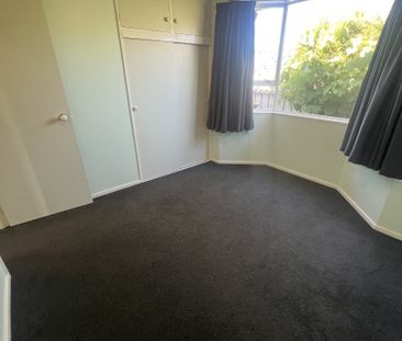 220 Walnut AveNetherby - Photo 4