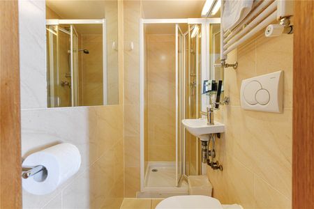 Modern Studio Apartment in Central Location - Photo 3