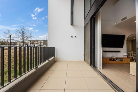 91/44 Constitution Avenue, Parkes ACT 2600 - Apartment For Rent | Domain - Photo 2