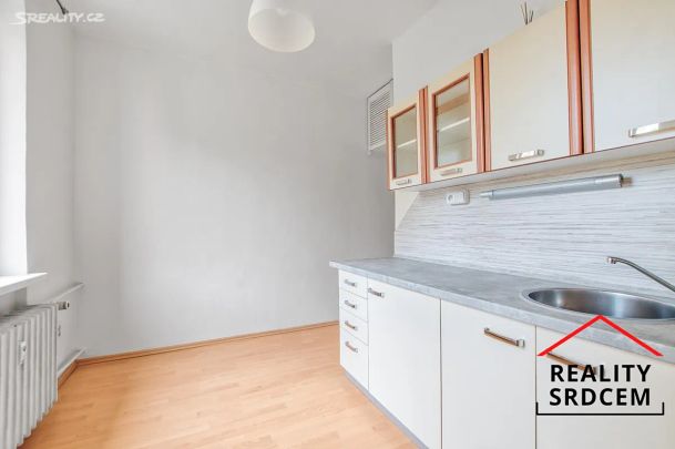 Pronájem bytu 1+1 34 m² - Photo 1
