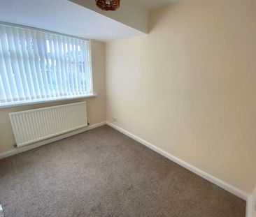 3 Bedroom Semi Detached To Let - Photo 5