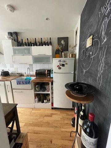 1 bedroom in a flat share to rent - Photo 4