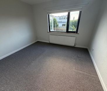 16 Seaview Drive North, Portstewart, BT55 7JY - Photo 3