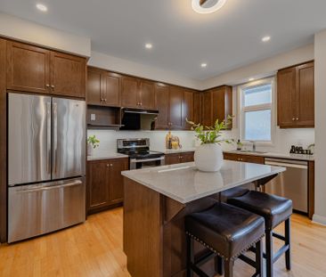 For Lease - 100 Lochhouse Walk, Barrhaven, Ontario - Photo 4