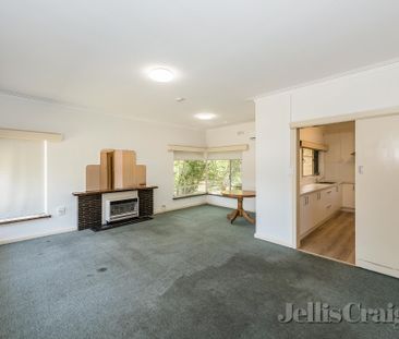 204 Jasper Road, Bentleigh - Photo 2