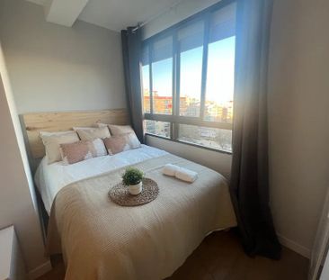 Carrer del Bisbe Jaime Pérez, Valencia, Valencian Community 46006 - Photo 5