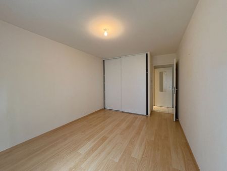 Location Appartement 4 pièces 79m² ST GREGOIRE 35760 - Photo 2