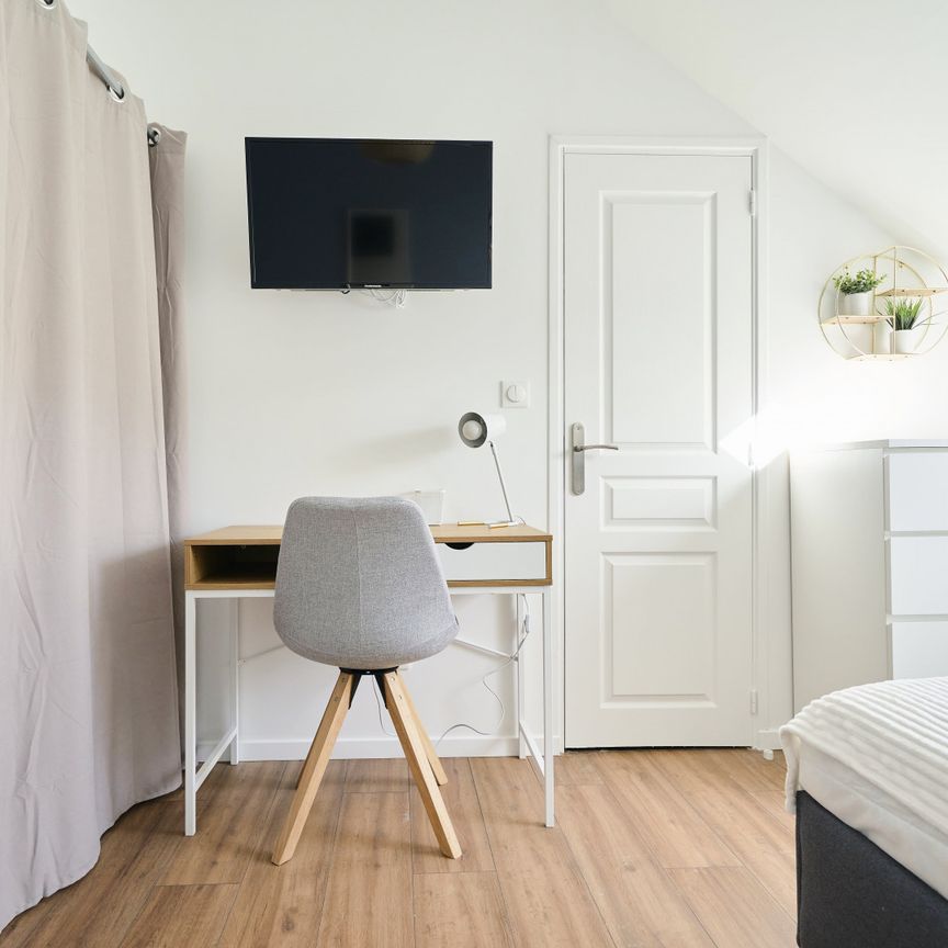 NEUVE DEJEAN Roommate 4 Bedrooms at Amiens - Photo 1