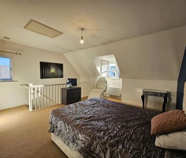 4 bedroom semi-detached house to rent - Photo 5