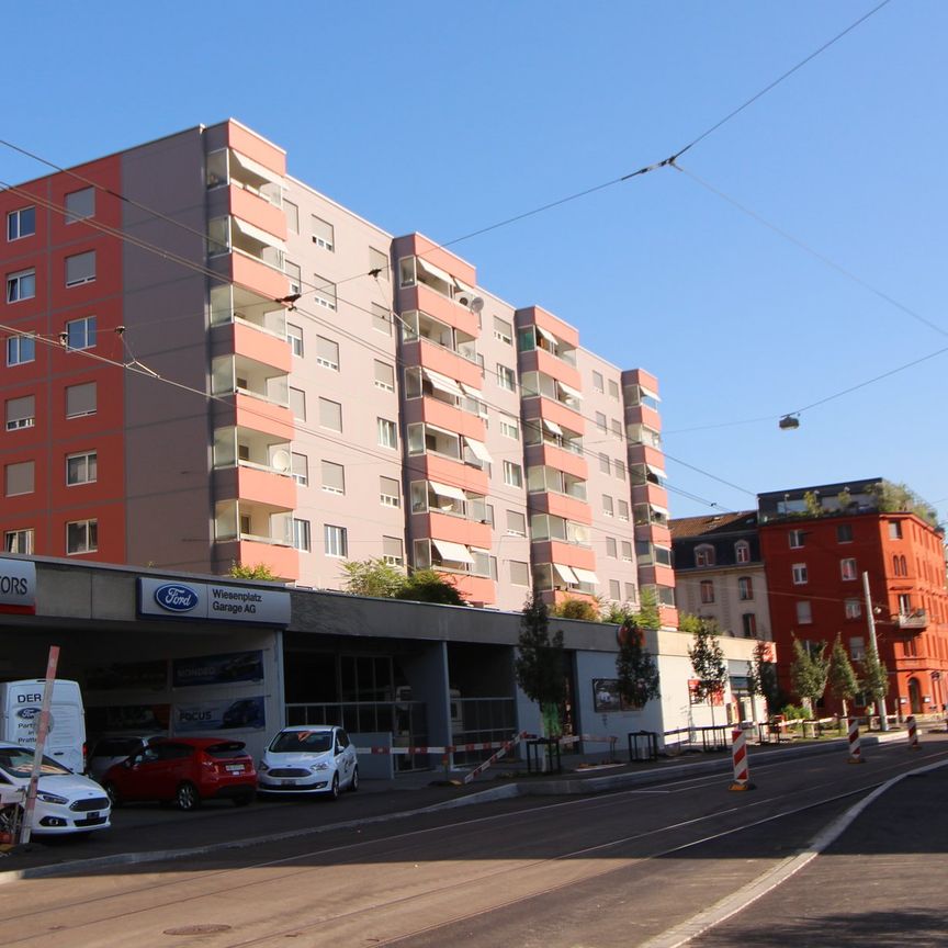 "Günstig und grosszügig: Ihr neues Zuhause am Wiesenplatz" - Photo 1