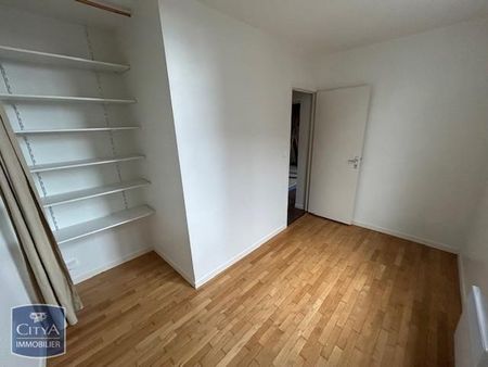 Location Appartement 3 pièces 47m² BOURGES 18000 - Photo 4