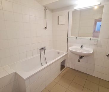 DACHGESCHOSS, sonnige 74 m2 Neubau, Wohnküche, 2 Zimmer, Wannenbad,... - Foto 5