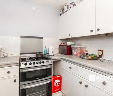 Foxwell Mews, London, SE4 - Photo 6