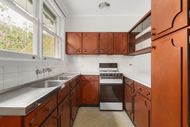 4/11 Louise Avenue, Mont Albert VIC 3127 - Apartment For Rent | Domain - Photo 1