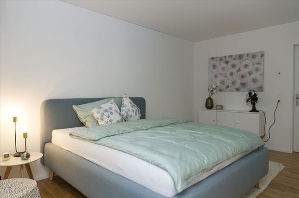 Family apartment with beautiful courtyard - Photo 1